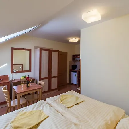 Schwarzenbersky Senik Trebon