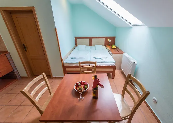 Affittacamere Schwarzenbersky Senik Třeboň
