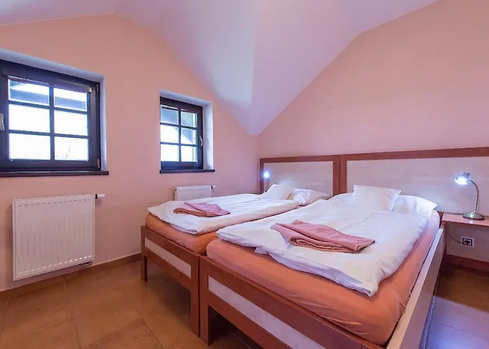 Schwarzenbersky Senik 3* Třeboň